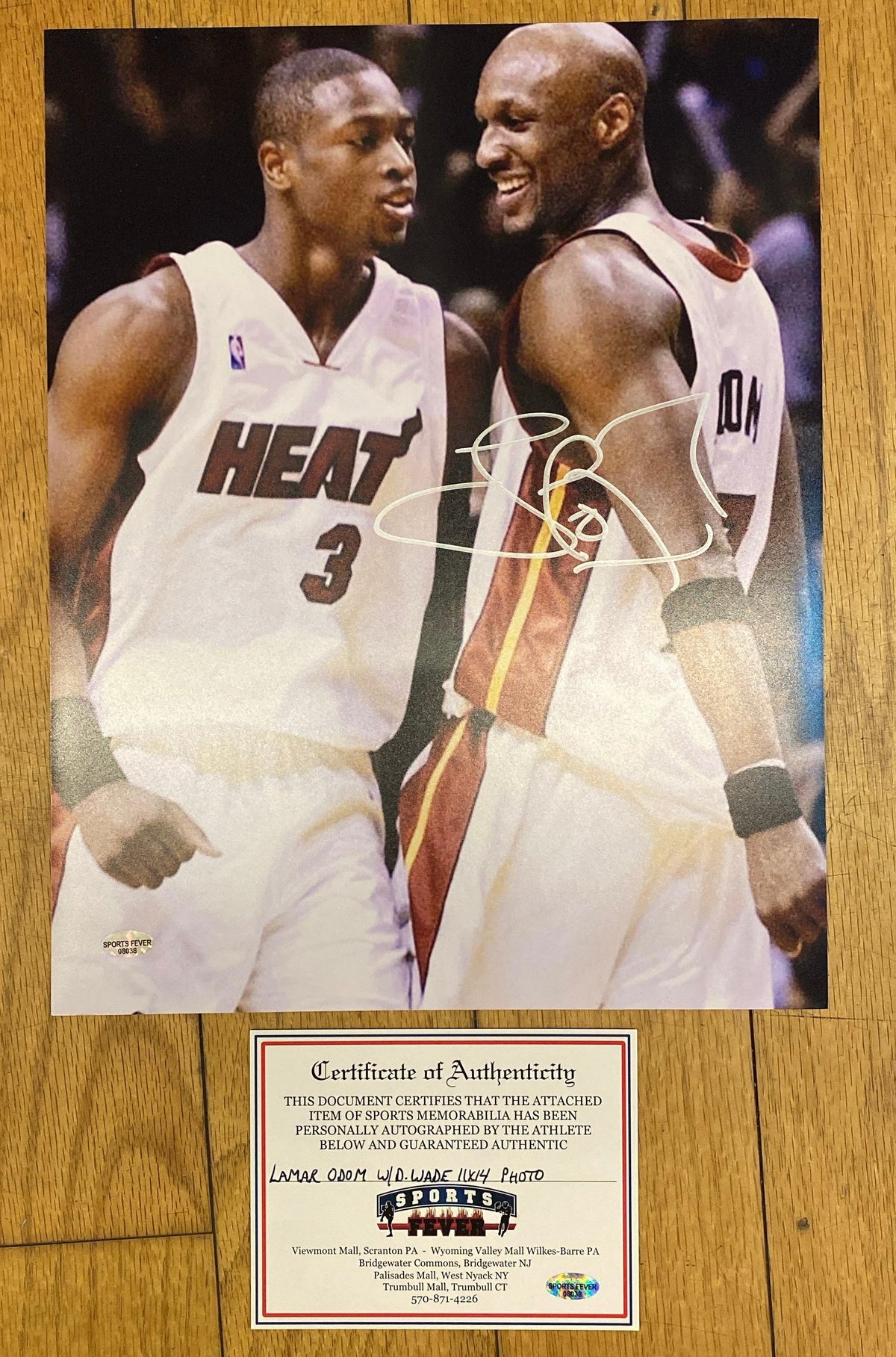 Lamar Odom Miami Heat Autographed 11X14 photo with COA product image 1