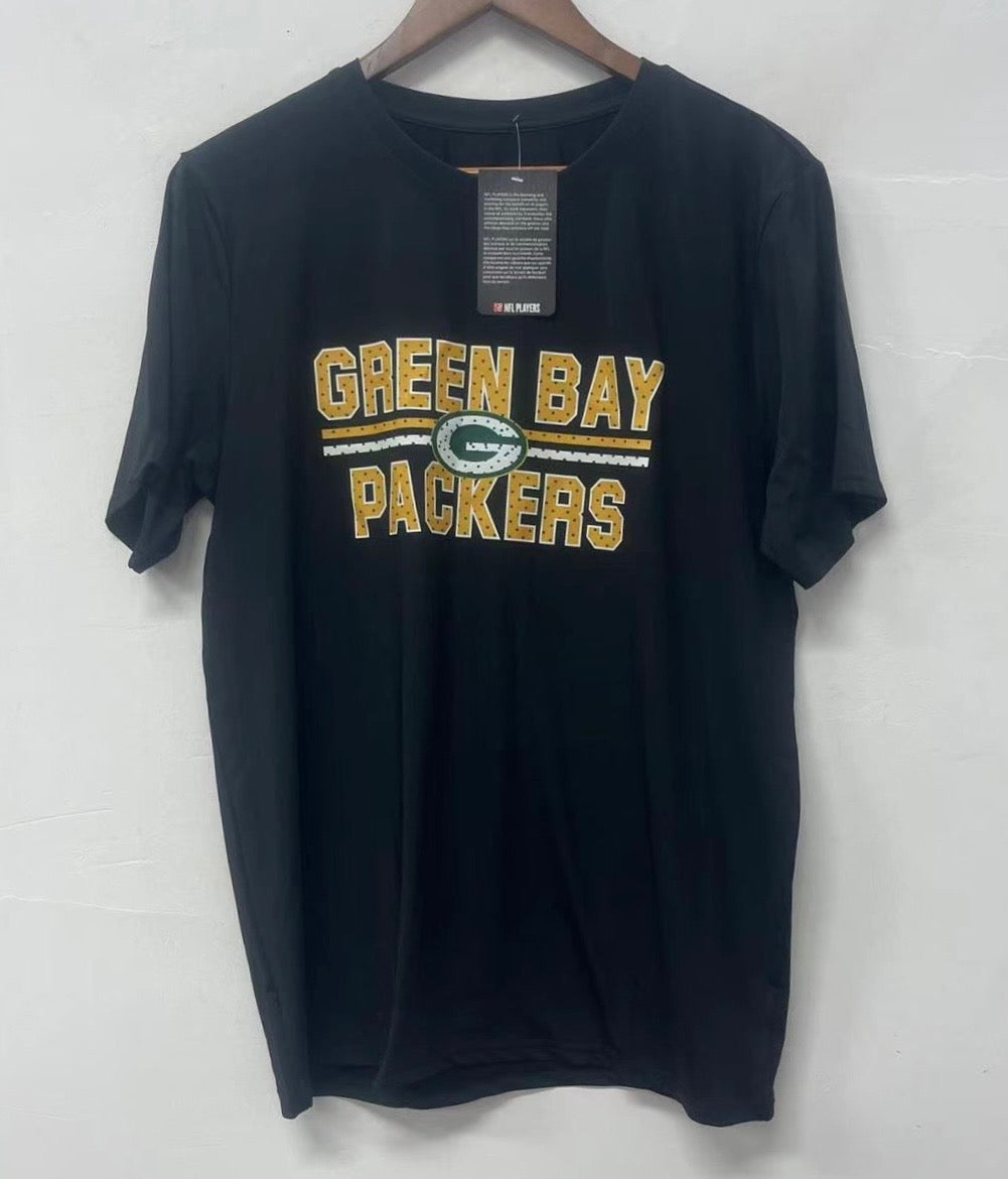 Green Bay Packers Official NFL T shirt product image 1